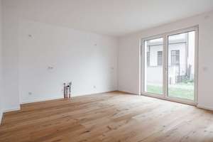126 m² Wohnkomfort: Exklusive 4-Zimmer-Wohnung mit großer Sonnenterrasse – EBK optional – Dufourstraße  1, 4107 Zentrum-Süd, Leipzig – Vorschaubild 4