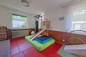 Hier hat Ihre ganze Familie so richtig viel Platz! – Die vollständige Adresse der Immobilie erhältst du vom Anbieter., 22393 Sasel, Hamburg – Vorschaubild 24