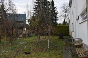 Abriss mit Neubebauung 
oder komplette Sanierung notwendig - 
Haus v. 1968, schöne Gartenanlage! – Berlin – Vorschaubild 10