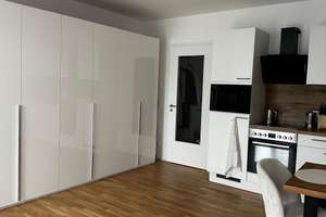 Helle neue möblierte 1-Zimmer Wohnung mit Balkon im 3. OG in Obersendling – Die vollständige Adresse der Immobilie erhältst du vom Anbieter., 81369 Untersendling, München – Vorschaubild 9