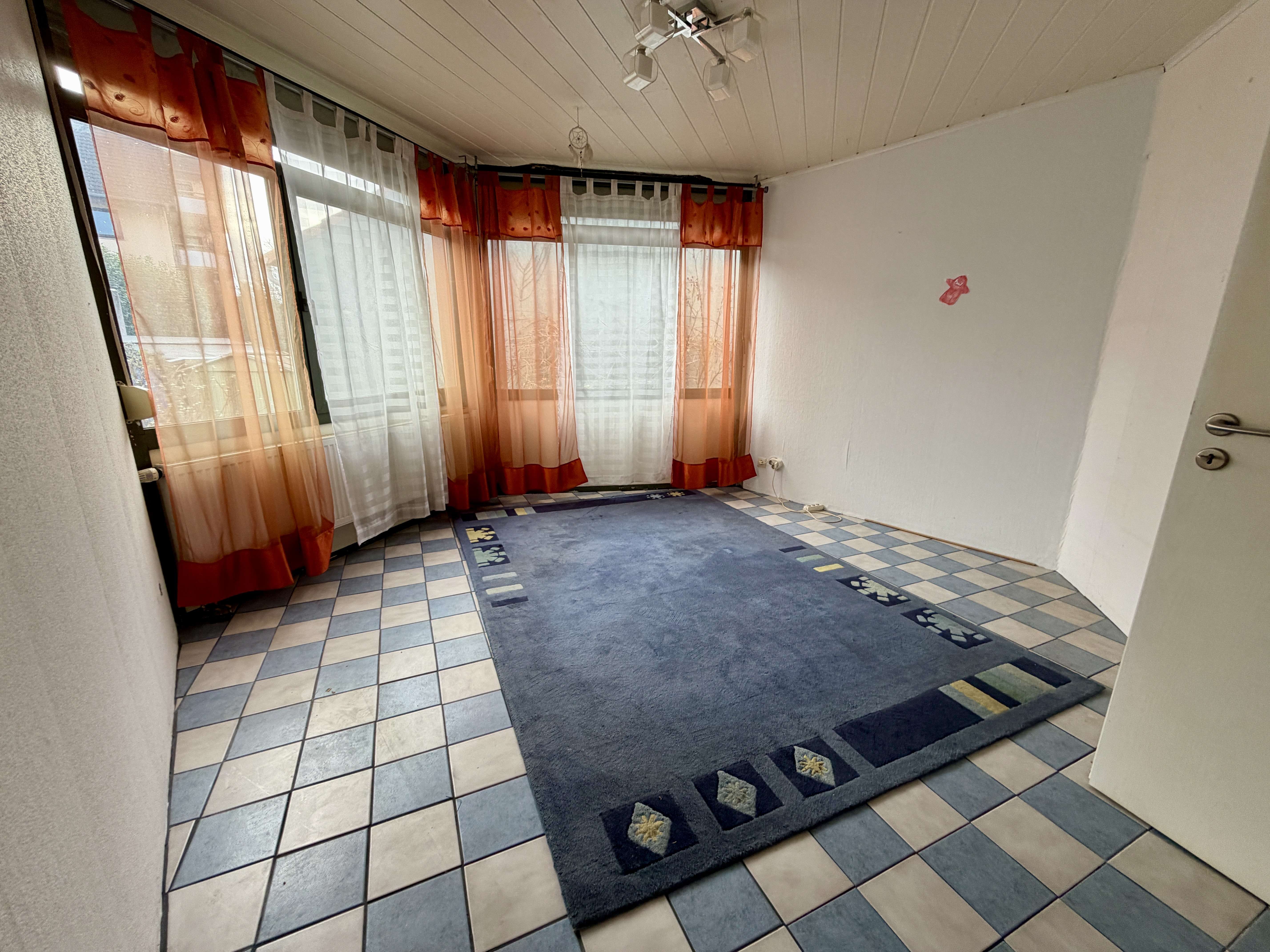 Immobilie in Neuberg - Außergewöhnlicher Bungalow mit Garten - Bild 0