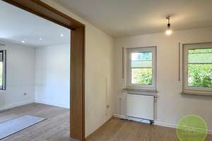 ** Endlich ZUHAUSE! Freistehendes Haus * Fernblick * ca. 1.500 qm Grund * Wintergarten * Carport ** – Die vollständige Adresse der Immobilie erhältst du vom Anbieter., 92277 Hohenburg – Vorschaubild 8