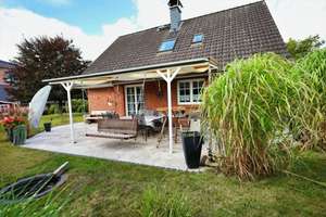 Gehobener Wohnkomfort mit vielen Extras in attraktiver Wohnlage – Die vollständige Adresse der Immobilie erhältst du vom Anbieter., 21244 Buchholz in der Nordheide – Vorschaubild 2