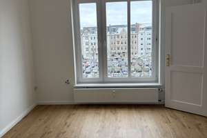 2 Zimmer-Wohnung mit Blick auf den Blücher – Die vollständige Adresse der Immobilie erhältst du vom Anbieter., 24105 Blücherplatz, Kiel – Vorschaubild 1