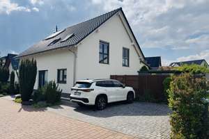 Modernes Einfamilienhaus mit Wellnessfaktor, 4 Stellplätzen & Traumgarten – Die vollständige Adresse der Immobilie erhältst du vom Anbieter., 67240 Bobenheim-Roxheim – Vorschaubild 2