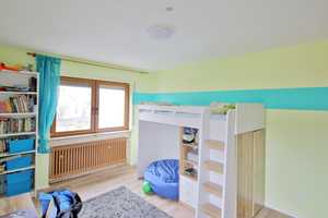 Modernisiertes Zweifamilienhaus mit ausgebautem Dachgeschoss, Doppelgarage und großem Garten – Karlsruhe (Kreis) – Vorschaubild 11