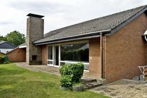 Freistehender Bungalow in Euskirchen – Die vollständige Adresse der Immobilie erhältst du vom Anbieter., 53879 Euskirchen – Vorschaubild 1