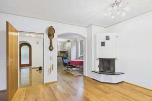 REIHENECKHAUS MIT CHARME, GARTEN, DOPPELGARAGE & VIEL PLATZ FÜR DIE FAMILIE IN GILCHING  – Die vollständige Adresse der Immobilie erhältst du vom Anbieter., 82205 Gilching – Vorschaubild 5