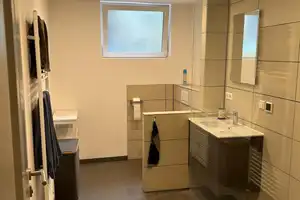 Einliegerwohnung in ruhiger Lage - gute ÖPNV Anbindung – Hettichstraße 3, 70327 Stuttgart – Vorschaubild 5