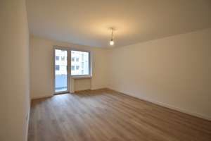 Moderne Ausstattung! Zentrale 2-Zimmer-Whg mit Balkon   – Bismarckstraße 86, 40210 Stadtmitte, Düsseldorf – Vorschaubild 1