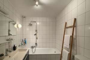 Selten und leerstehend!!! Attraktive Wohnung in zentraler Lage! – Roonstraße 8, 28203 Fesenfeld, Bremen – Vorschaubild 7
