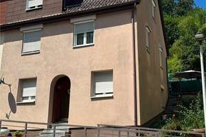 8-Zimmer Doppelhaushälfte mit großem Garten zu vermieten. – Die vollständige Adresse der Immobilie erhältst du vom Anbieter., 72461 Albstadt – Vorschaubild 2
