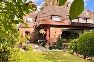 Doppelhaushälfte mit großem Grundstück in zentraler Lage von Neumünster – Die vollständige Adresse der Immobilie erhältst du vom Anbieter., 24534 Brachenfeld-Ruthenberg, Neumünster – Vorschaubild 8