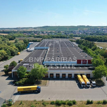 Lager- und Logistikflächen direkt an der A63