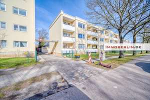 IMMOBERLIN.DE - Sehr sympathische Wohnung mit Südloggia in angenehmer Lage nahe der Havel – Die vollständige Adresse der Immobilie erhältst du vom Anbieter., 13585 Hakenfelde, Berlin – Vorschaubild 1