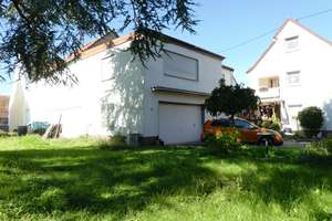 Mehrfamilienhaus mit Nebengebäude – 65931 Zeilsheim, Frankfurt am Main – Vorschaubild 2