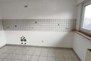 3 Zi. Wohnung (Nr. 6) im DG (2. OG) mit Balkon und Garage – Die vollständige Adresse der Immobilie erhältst du vom Anbieter., 91056 Dechsendorf Ost, Erlangen – Vorschaubild 8