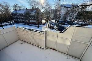 Einziehen & wohlfühlen: Frisch renovierte 3-Zimmer-Wohnung mit Balkon in Gebhardshagen – Bodenbacher Ring 109, 38229 Gebhardshagen, Salzgitter – Vorschaubild 2