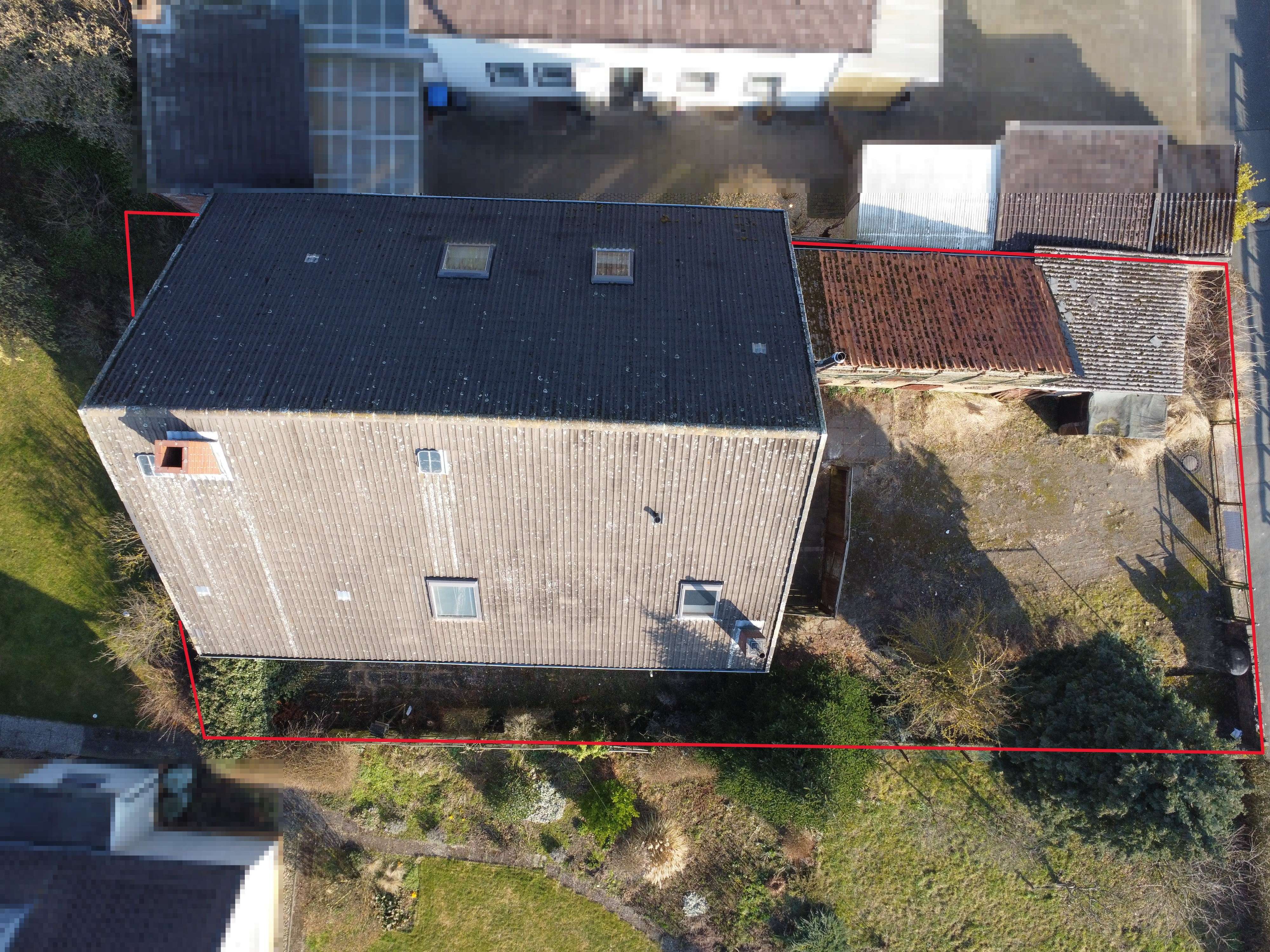 Sanierungsbedürftiges Fachwerkhaus mit zwei Wohnungen, Peine Kreis – Bild 2