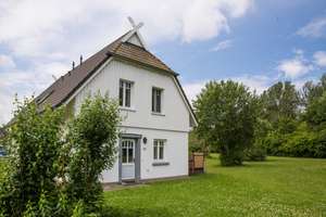 Ihr flexibles Ferienhaus mit Wohlfühl-Rendite an der Ostsee zwischen Warnemünde und Kühlungsborn – Kliffstraße 17, 18211 Nienhagen – Vorschaubild 1