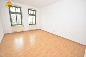 ***Großzügige Wohnungen in schönem Altbau mit Balkon*** – Franz-Mehring-Straße 5, 9112 Chemnitz – Vorschaubild 4
