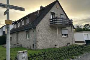 !! Reserviert !! Geräumiges Zweifamilienhaus in guter Lage mit großem Grundstück in BS-Wenden – Braunschweig – Vorschaubild 2