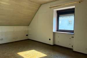 Provisionsfrei! Ihr neues Zuhause: Gemütliches Wohnhaus mit ca. 105 m² zum Wohlfühlen! – Die vollständige Adresse der Immobilie erhältst du vom Anbieter., 76135 Beiertheim-Bulach, Karlsruhe – Vorschaubild 11