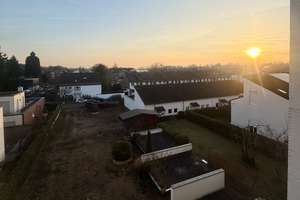Für Jung & Alt: Barrierefreie 3 Zi. *Saniert *Loggia & Fernblick (Rhein) *TG-Stellplatz *Energiekl E – Benrather Schlossallee 36, 40597 Benrath, Düsseldorf – Vorschaubild 7