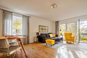 Großzügige, lichtdurchflutete 2-Zimmer-Wohnung, voll möbliert, in Bestlage München-Harlaching