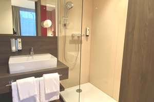 Studio mit Doppelbett in bester Lage – Kurfürsten-Anlage 49, 69115 Weststadt, Heidelberg – Vorschaubild 7