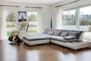 Modernes Einfamilienhaus mit Galerie, Kamin und drei Garagen in ruhiger Randlage – Im Förstergarten 31, 91336 Heroldsbach – Vorschaubild 2