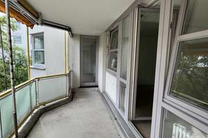 Großzügige 4-Zimmer-Wohnung mit Balkon und viel Gestaltungspotenzial in Bogenhausen – Elektrastrasse 34, 81925 Parkstadt, München – Vorschaubild 6