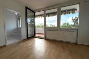 MZ-Finthen: 2 ZKB, EBK, Balkon, Garage, Studenten WG möglich, nahe UNI – Sertoriusring 23, 55126 Finthen, Mainz – Vorschaubild 10