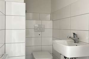 Preisgünstige und ansprechende 3-Zimmer-Wohnung – Russeer Weg 231, 24109 Mettenhof, Kiel – Vorschaubild 3