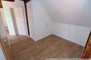 Wunderschöne Dachgeschosswohnung mit viel Charme! Bad mit Wanne und Dusche! Keller! Stellplatz! – Brunnerstraße 3b, 39112 Sudenburg, Magdeburg – Vorschaubild 35