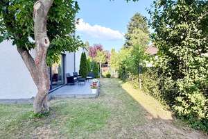 Lichtdurchflutet, modern, naturnah: Attraktives Eigenheim mit Garten – sofort einzugsbereit. – Die vollständige Adresse der Immobilie erhältst du vom Anbieter., 12349 Britz, Berlin – Vorschaubild 39