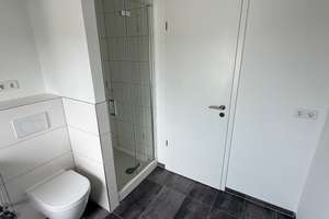 Hochwertige 2 -Zimmer DG Wohnung nach DG-Ausbau, nur schriftl. Anfragen – Holtenauer Strasse 205, 24106 Wik, Kiel – Vorschaubild 11