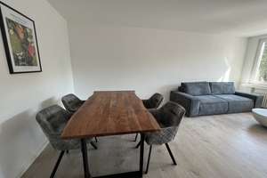 Moderne Möblierte 3-Zimmerwohnung in Raderberg zu vermieten! – Gerhard-vom-Rath-Straße 67, 50968 Raderberg, Köln – Vorschaubild 2