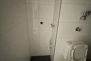 Erstbezug nach Sanierung  helle 2-Zimmer-Wohnung mit toller Aufteilung und Weitblick – Wevelinghover Straße 4, 40547 Lörick, Düsseldorf – Vorschaubild 14