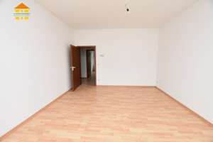 Ideal geschnittene Wohnung sucht neue Mieter, mit Einbauküche. – Ludwig-Kirsch-Straße 32, 9130 Sonnenberg, Chemnitz – Vorschaubild 7