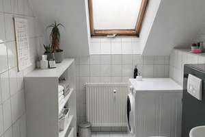 Gut geschnittene, renovierungsbedürftige 4-Zimmer-Maisonette im 4.OG in Nürnberg-Schweinau – Die vollständige Adresse der Immobilie erhältst du vom Anbieter., 90441 Schweinau, Nürnberg – Vorschaubild 5