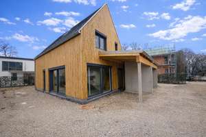 Gestalten Sie Ihr Traumhaus in einer der Top Lagen Ismanings am Isarhochufer als Ausbauhaus. – Am Hang 4, 85737 Ismaning – Vorschaubild 17