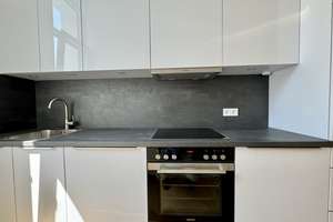 Exklusiver Wohnkomfort in historischem Ambiente - mit Einbauküche und Balkon in Top Lage – Robertstraße 18, 30161 List, Hannover – Vorschaubild 5