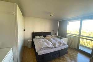 Sonnenverwöhnte modernisierte Wohnung, 2 Balkone, Tiefgarage, Gäste-WC, separate Dusche !  – Ostlandstrasse 49, 50858 Weiden, Köln – Vorschaubild 7