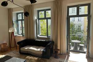 Elegant and Spacious 4-Room Family Apartment with Two Balconies and Two Bathrooms – 10435 Mitte (Ortsteil), Berlin – Vorschaubild 27