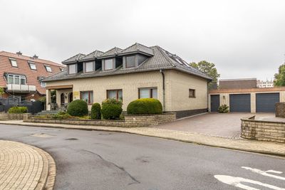 Eigenheim + 8 Appartmentzimmer, Mietrendite bis zu 14% Jährlich möglich!!