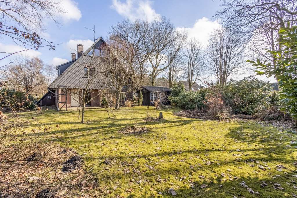 Immobilie in Lauenbrück - Großes Einfamilienhaus in ruhiger Lage - Bild 1