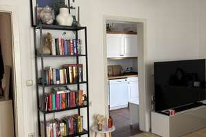 Praktische 2,5-Zimmer-Wohnung mit zwei Balkonen in Bochum – Steinring 10, 44789 Südinnenstadt, Bochum – Vorschaubild 2
