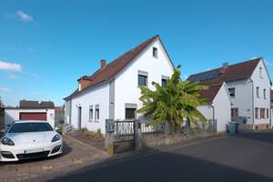 Charmantes Einfamilienhaus zum Wohlfühlen – Die vollständige Adresse der Immobilie erhältst du vom Anbieter., 63584 Gründau – Vorschaubild 1