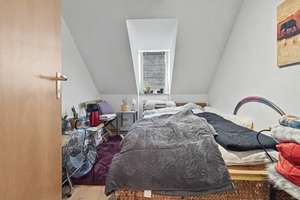 Vermietete 3-Zimmer-Dachgeschosswohnung in Augsburg-Göggingen – Die vollständige Adresse der Immobilie erhältst du vom Anbieter., 86199 Göggingen-Süd, Augsburg – Vorschaubild 9
